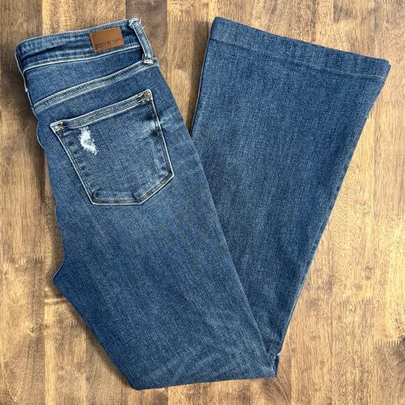 Judy Blue Mid Rise Botton Fly Trouser Flare Denim Jeans Distressed Size 9/29 - Picture 11 of 11